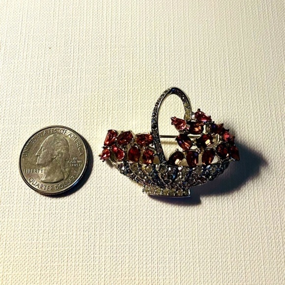 Rare Joseph Wiesner 1940’s Vintage Flower Basket Pin Brooch - Picture 5 of 6